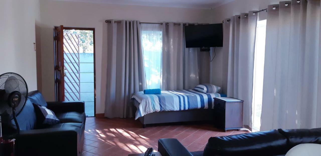Getaway Self-Catering Tyger Valley دوربانفيل المظهر الخارجي الصورة